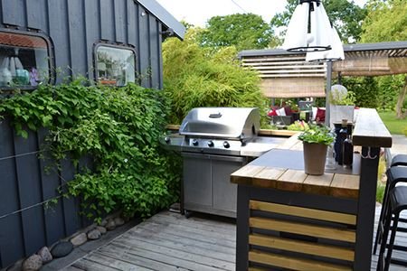5 Simple & Affordable Tips for a DIY Outdoor Kitchen