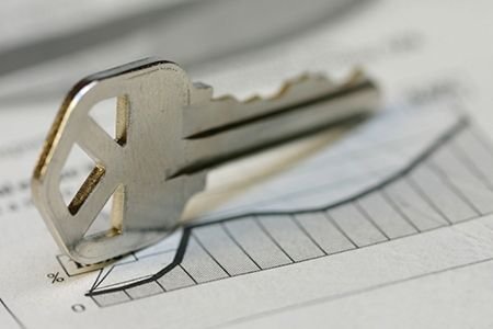 Should You Lock In Your Mortgage Rate Now?